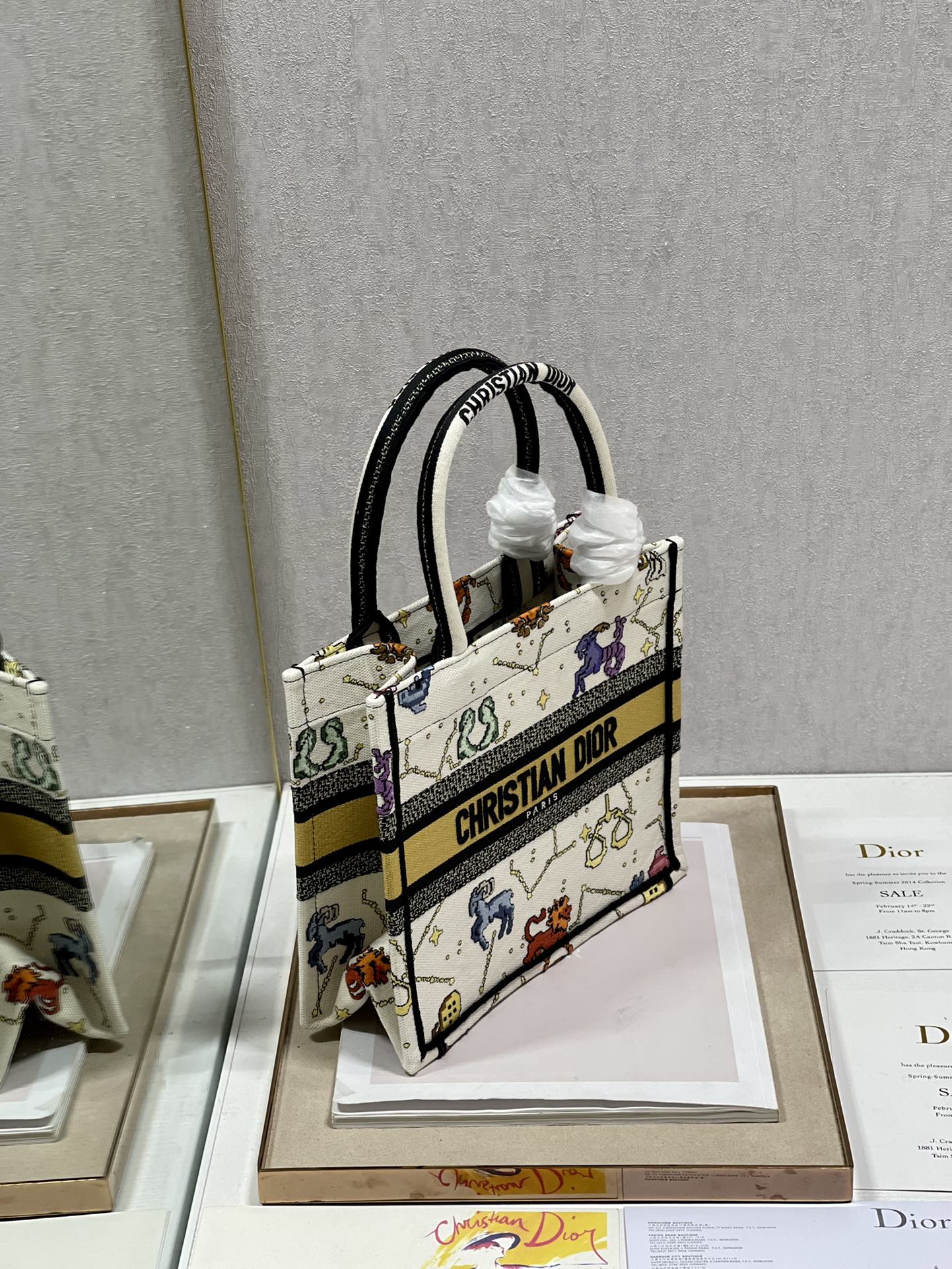 D*or small book tote-26*8*22cm