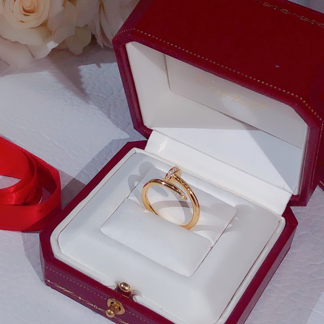 Ca*t*er ring