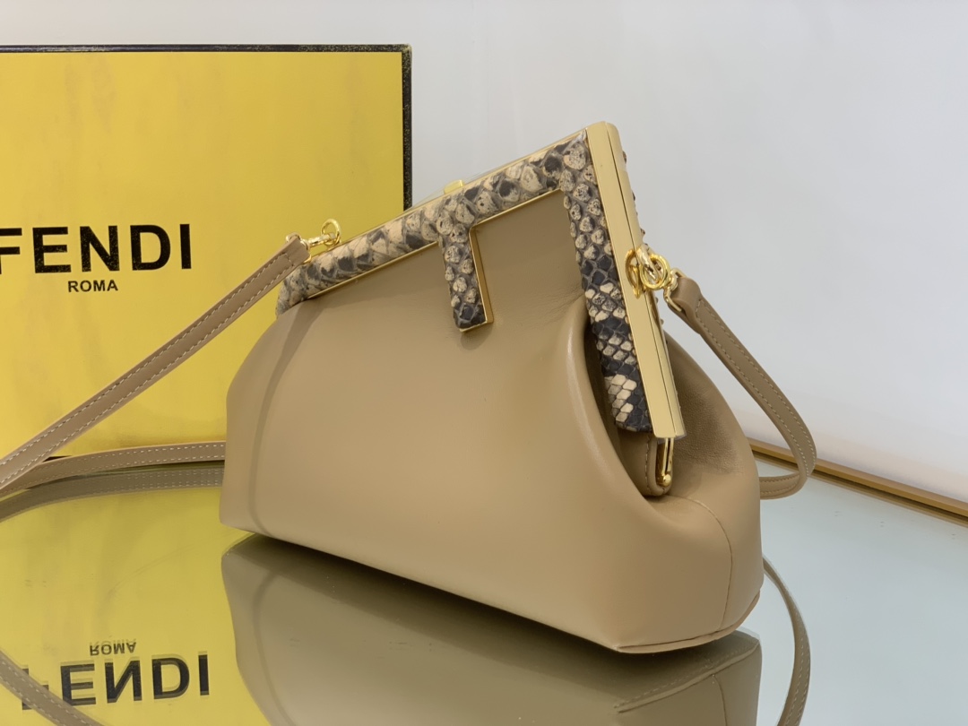 F**di first bag-26*9.5*18cm