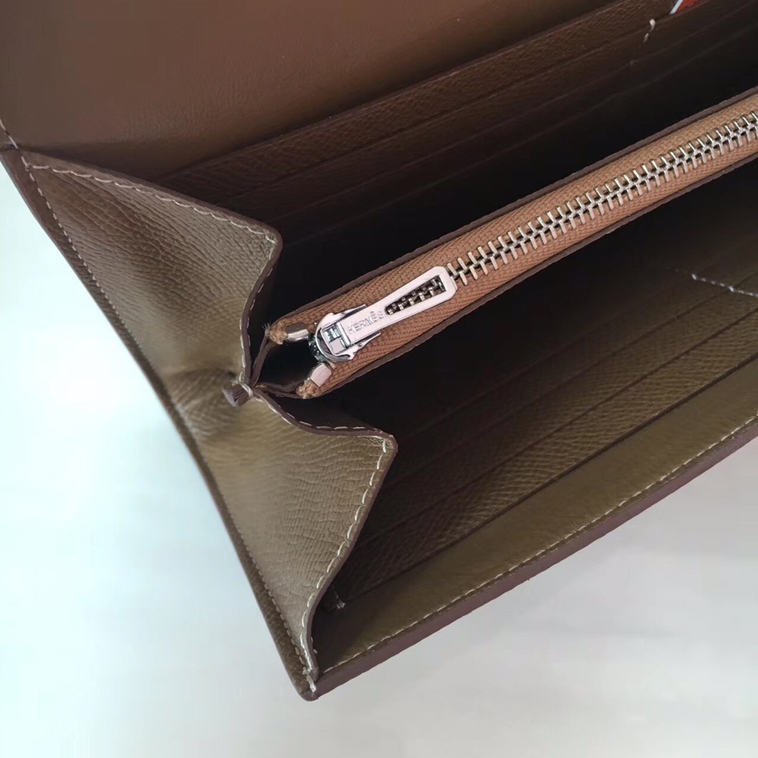 H**mes constance wallet epsom