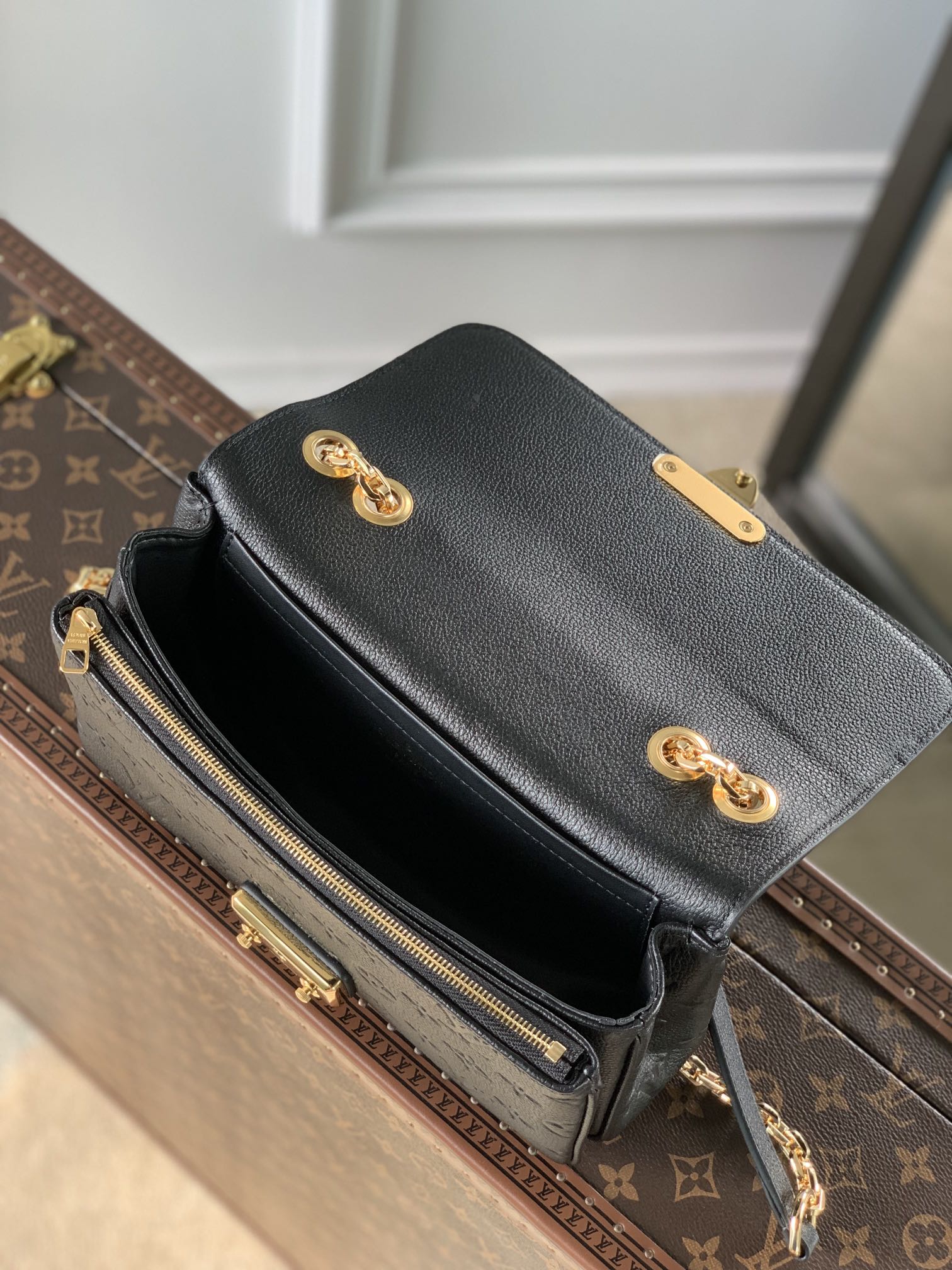 l0*is V*t0n marceau handbag-24.5*15*6.5cm