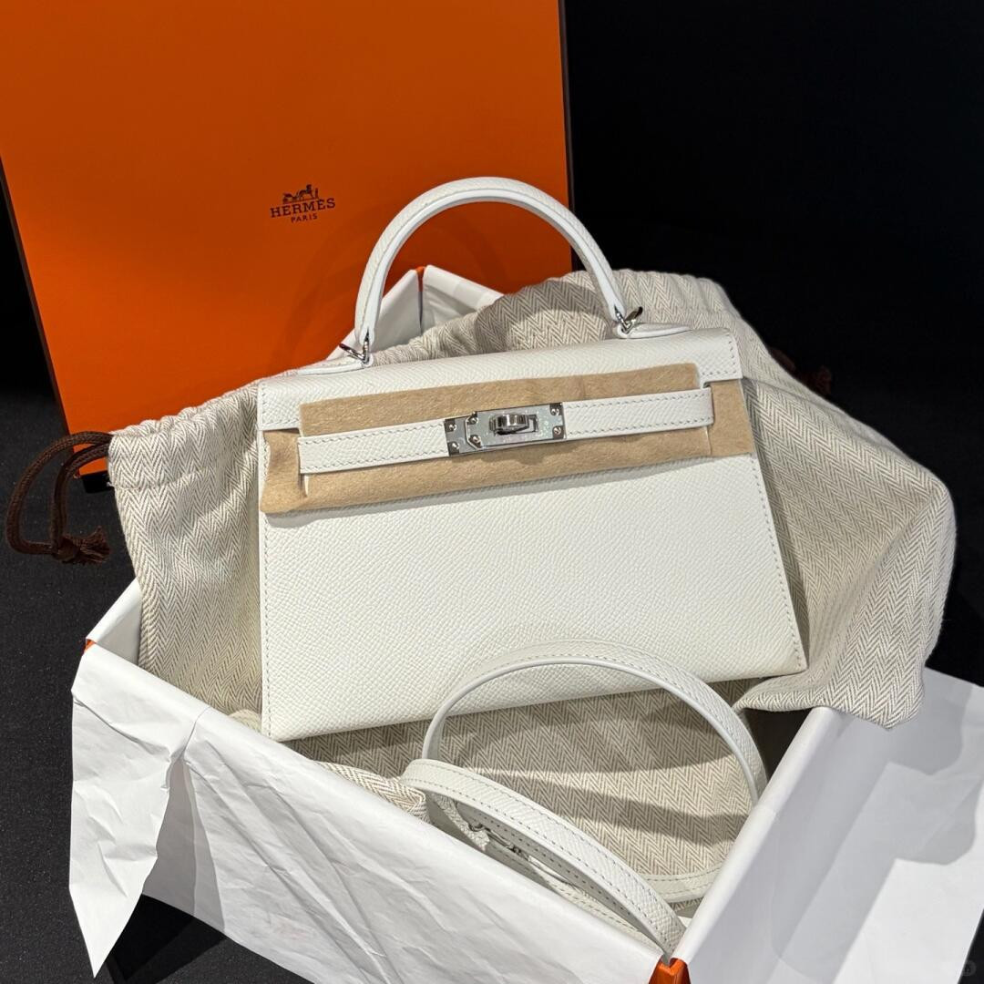 H**me5 Mini Kelly Chèvre 19