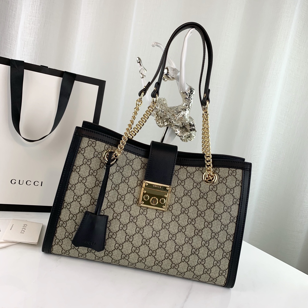 G*u*i padlock bag-35x23x14cm