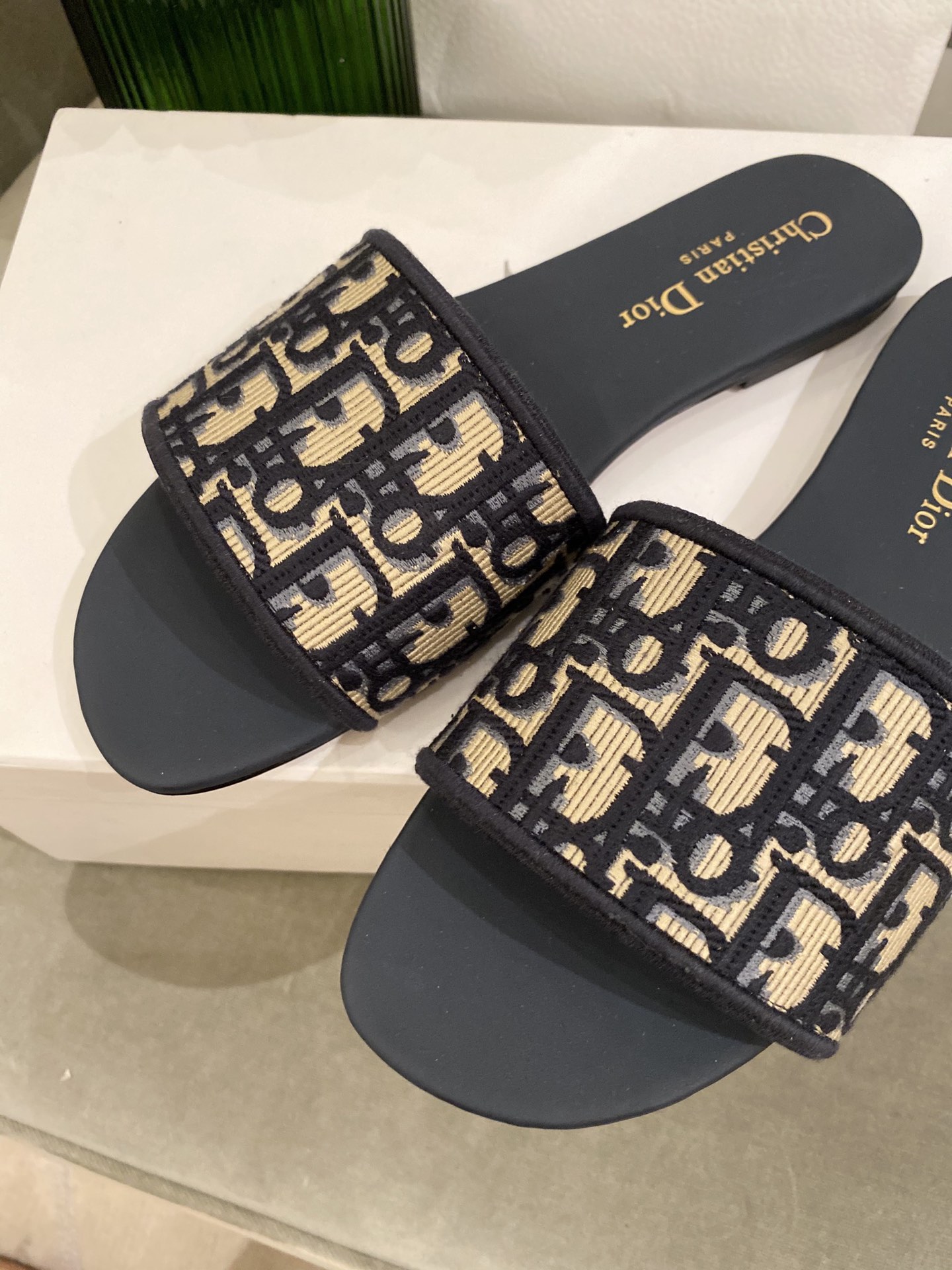 D*or slides