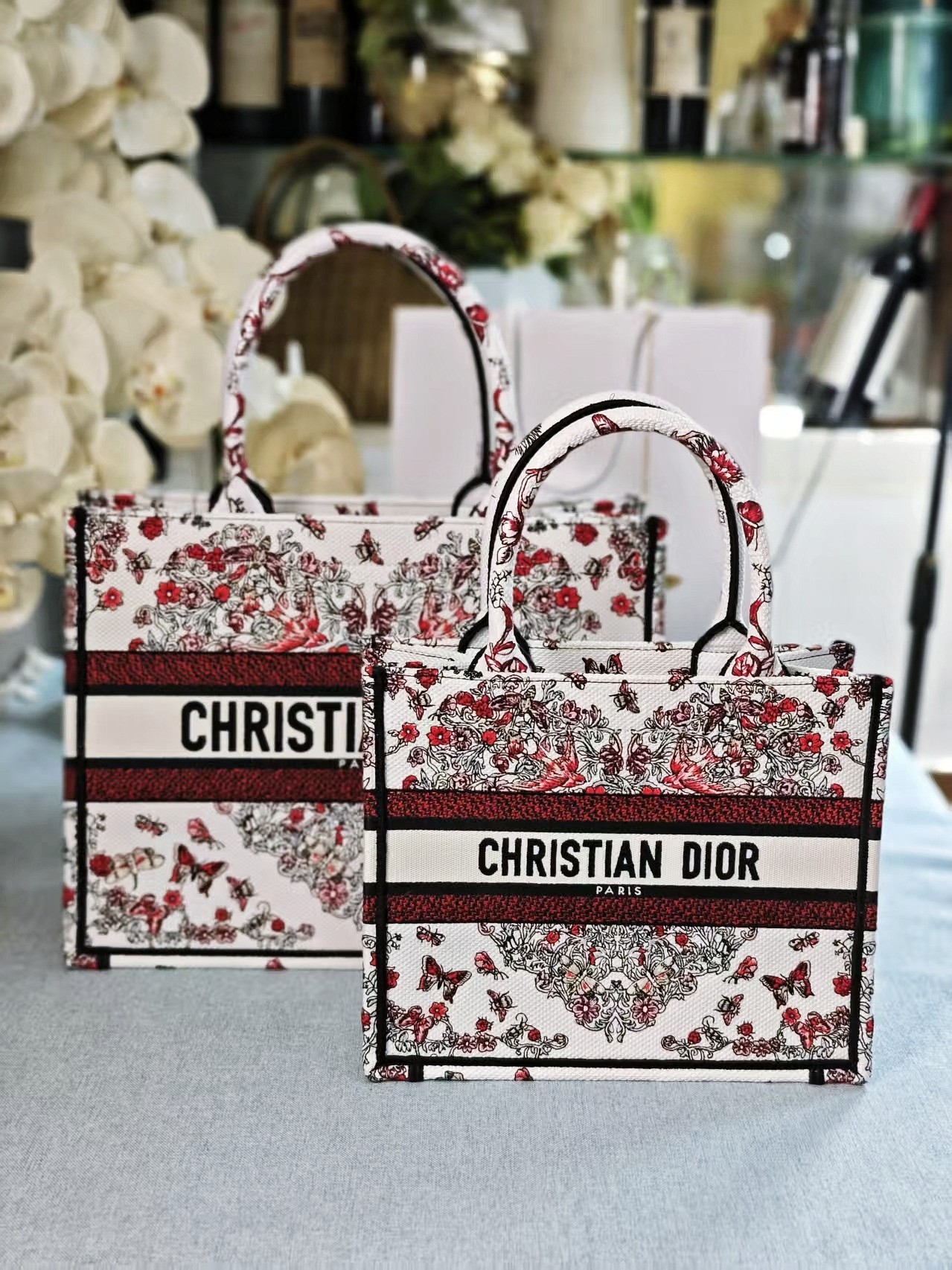 Diro Book Tote