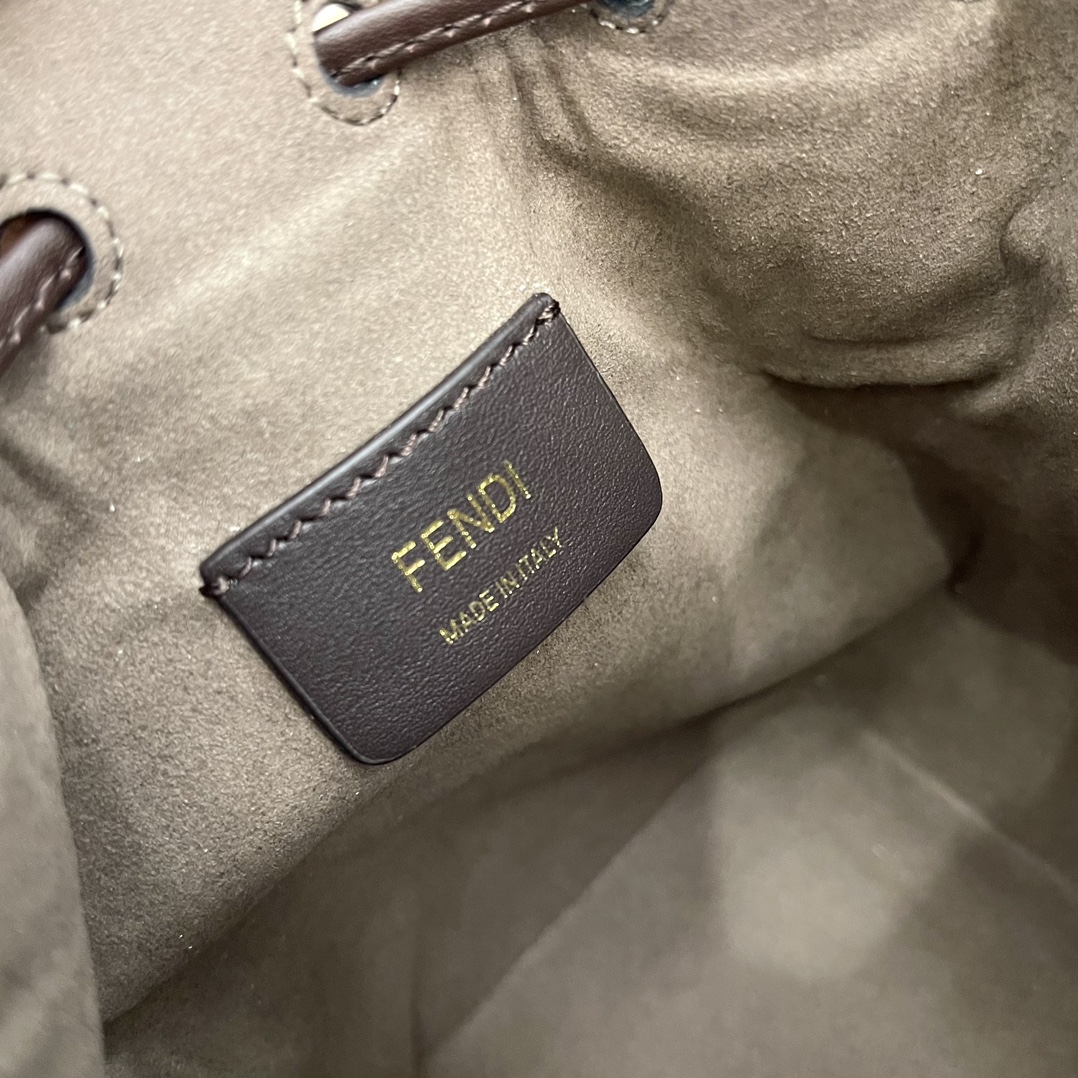 F**di mini mon tresor bag -12x18x10cm