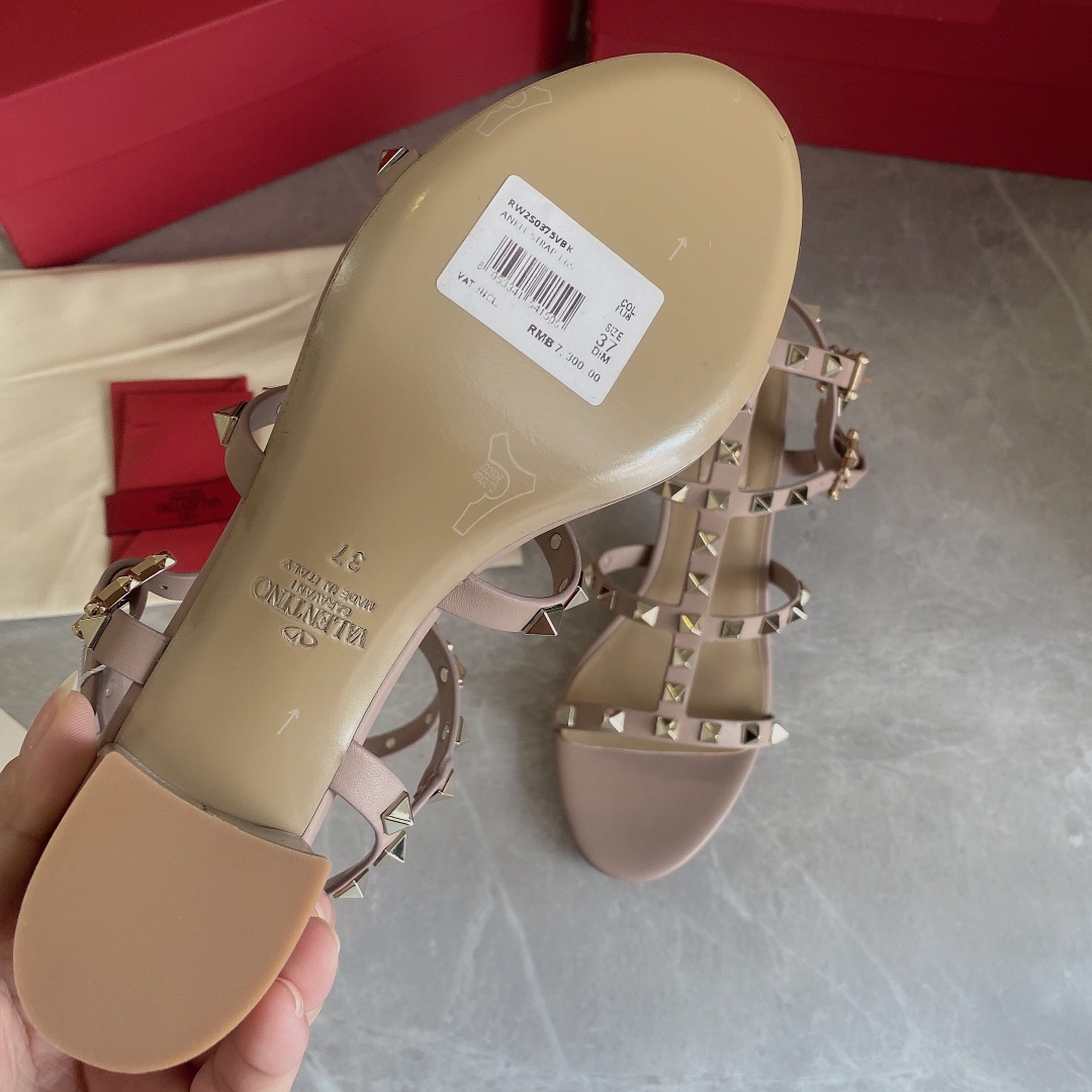 Va1e*ntin0 sandals-6cm