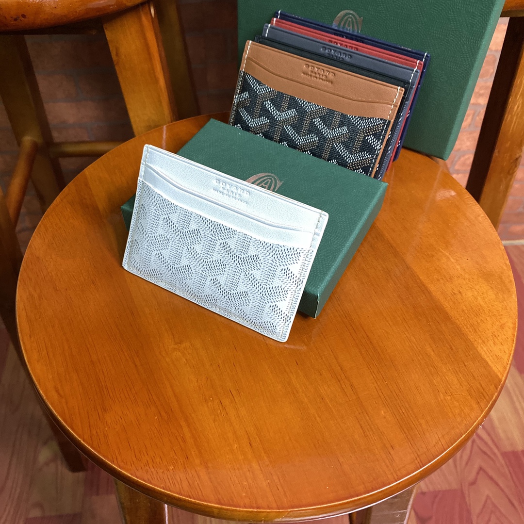 Go*ard card holder