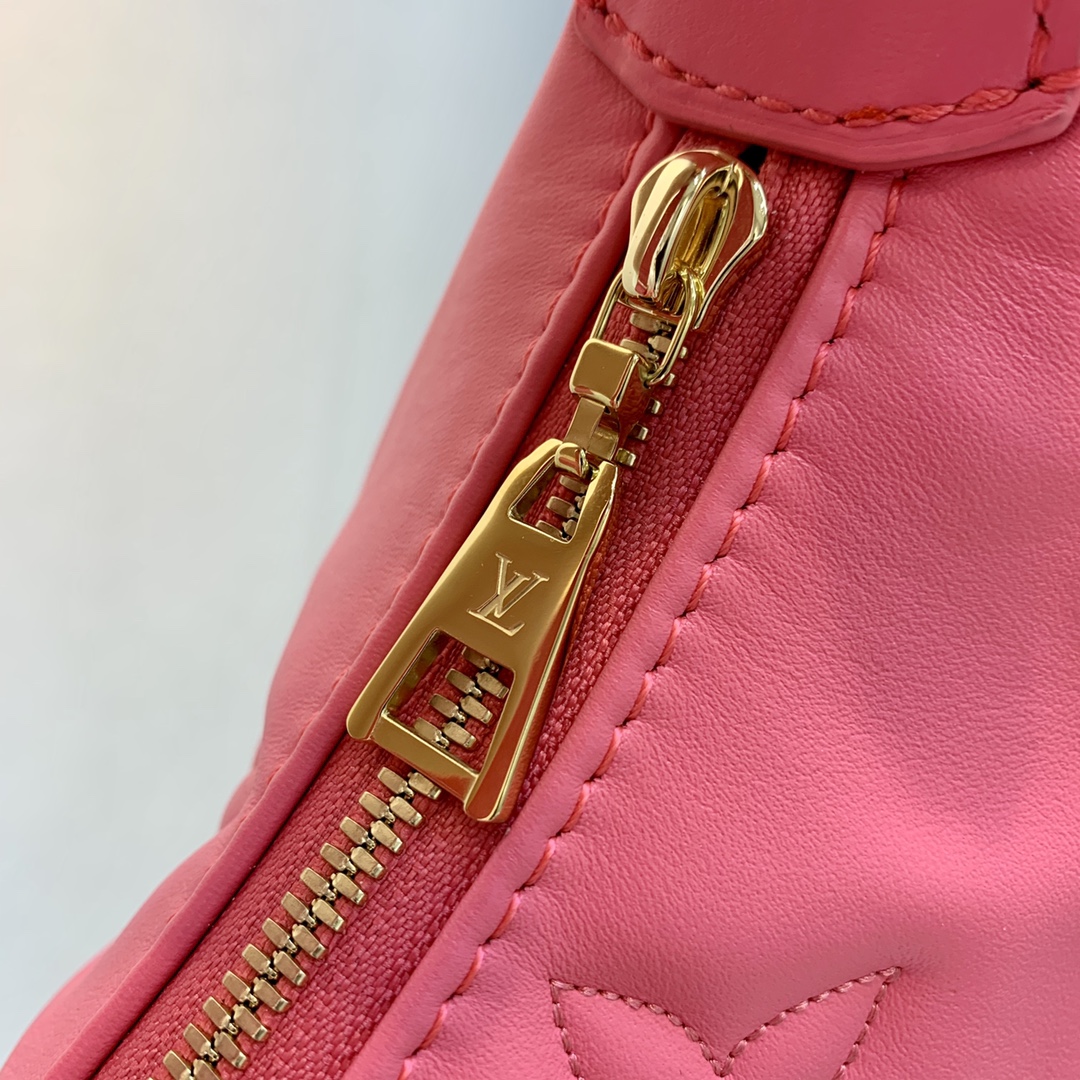 l0*is V*t0n over the moon handbag-27.5*16*7cm
