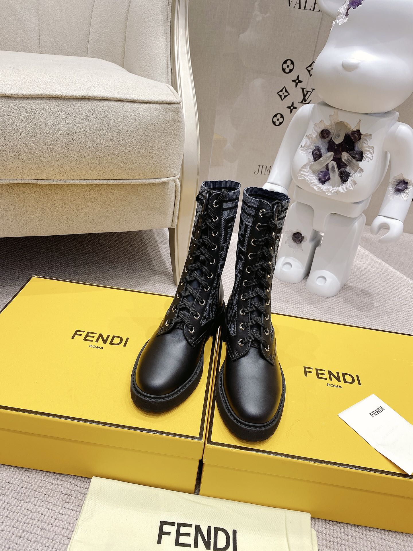 F**di boots