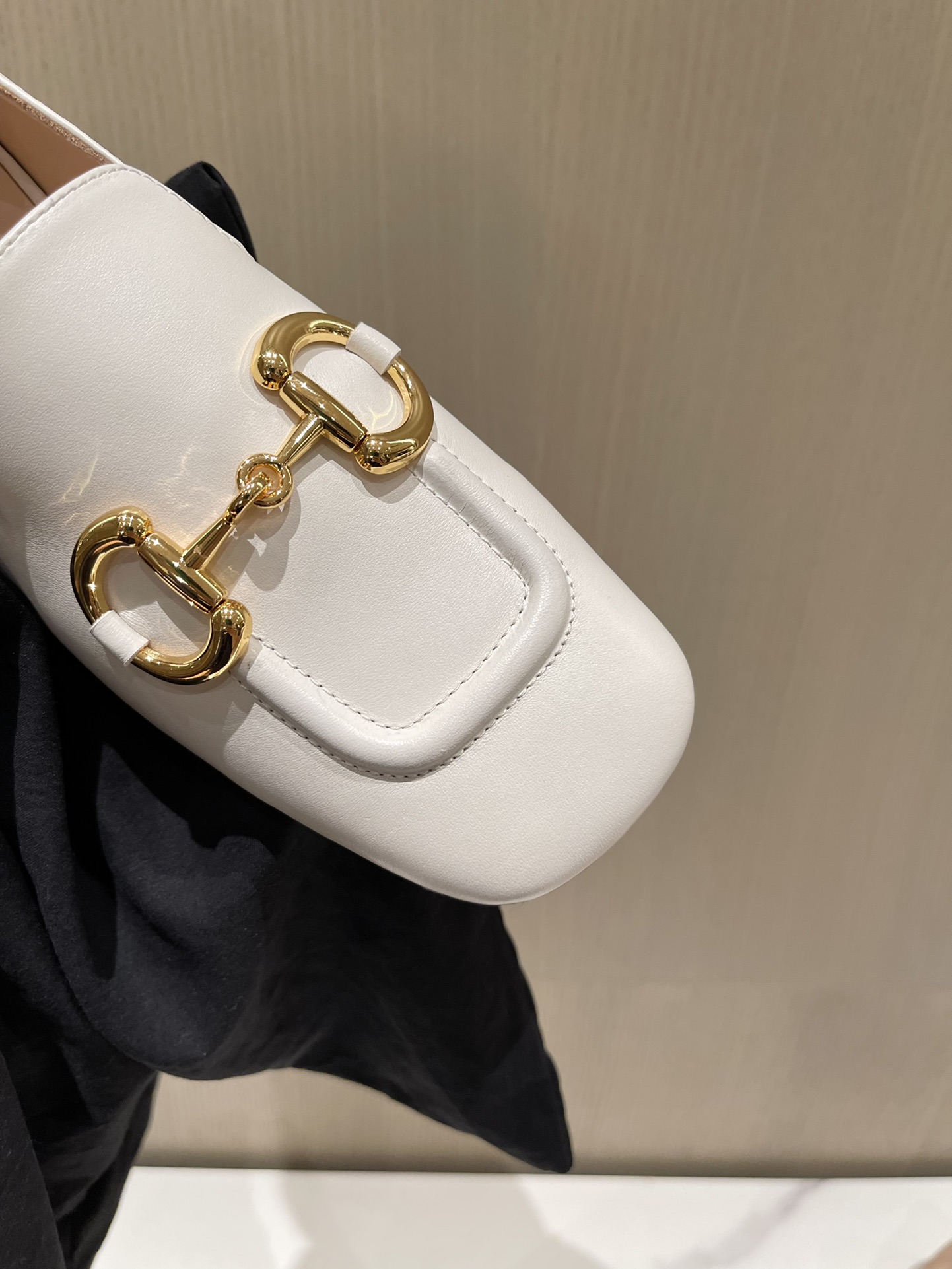 G*u*i loafers