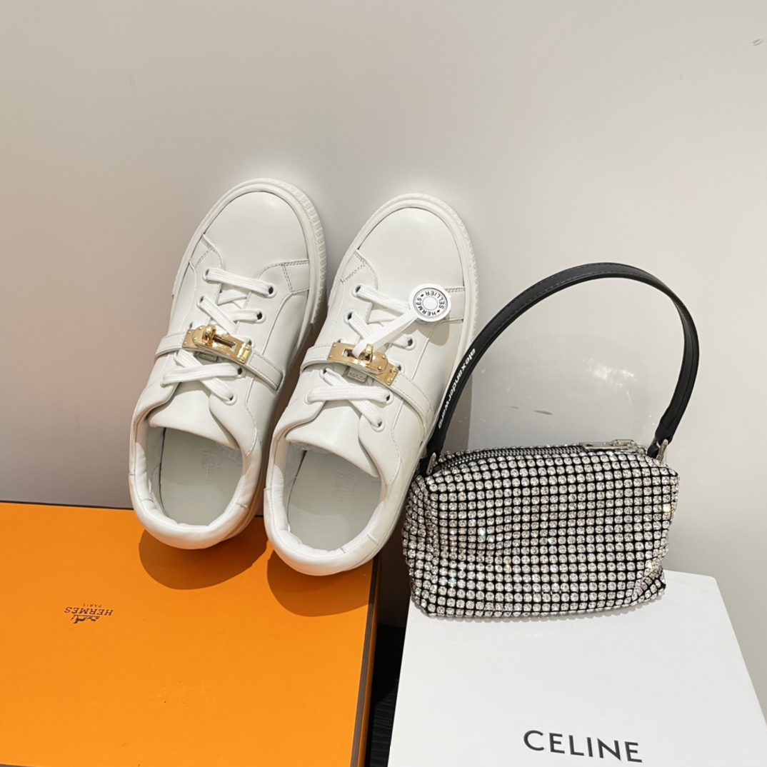 H**mes sneakers