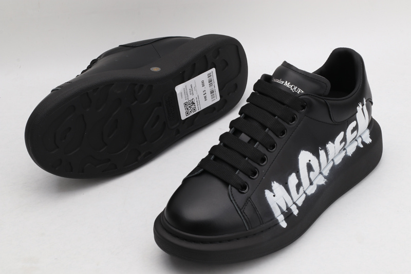 A1exa*der m*q*en sports shoes