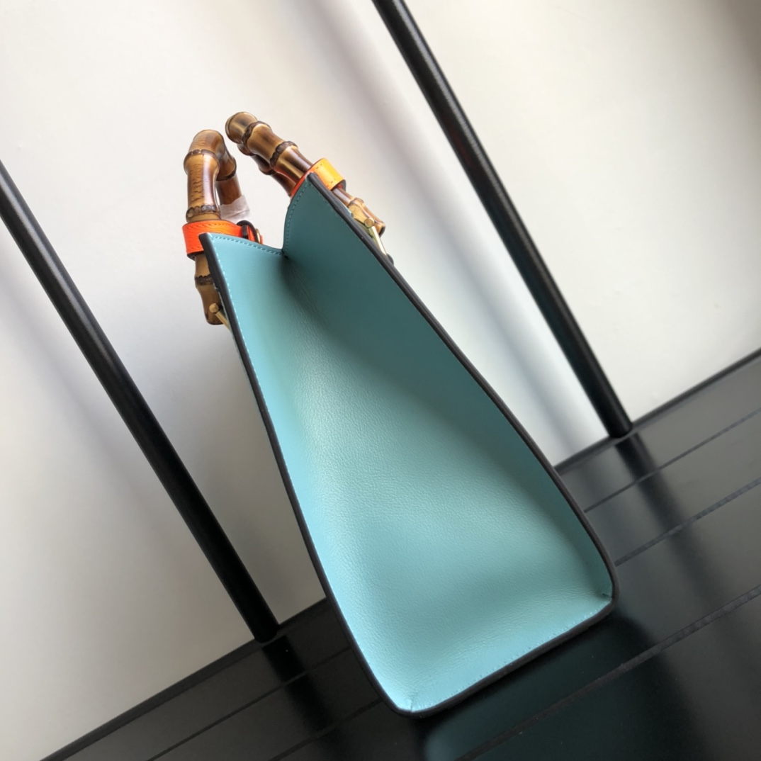 G*u*i diana top handbags