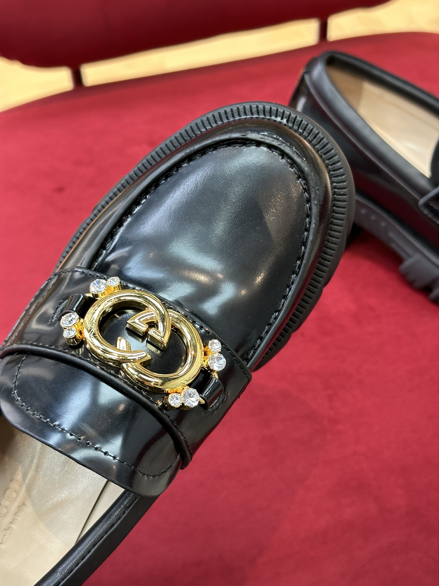 G*u*i loafers