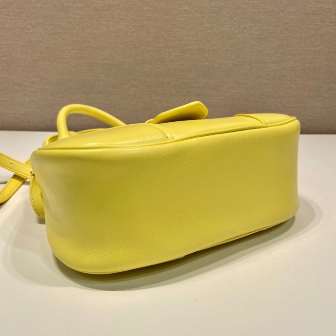Pra*a moon handbags 1ba381-22.5*16*7.5cm