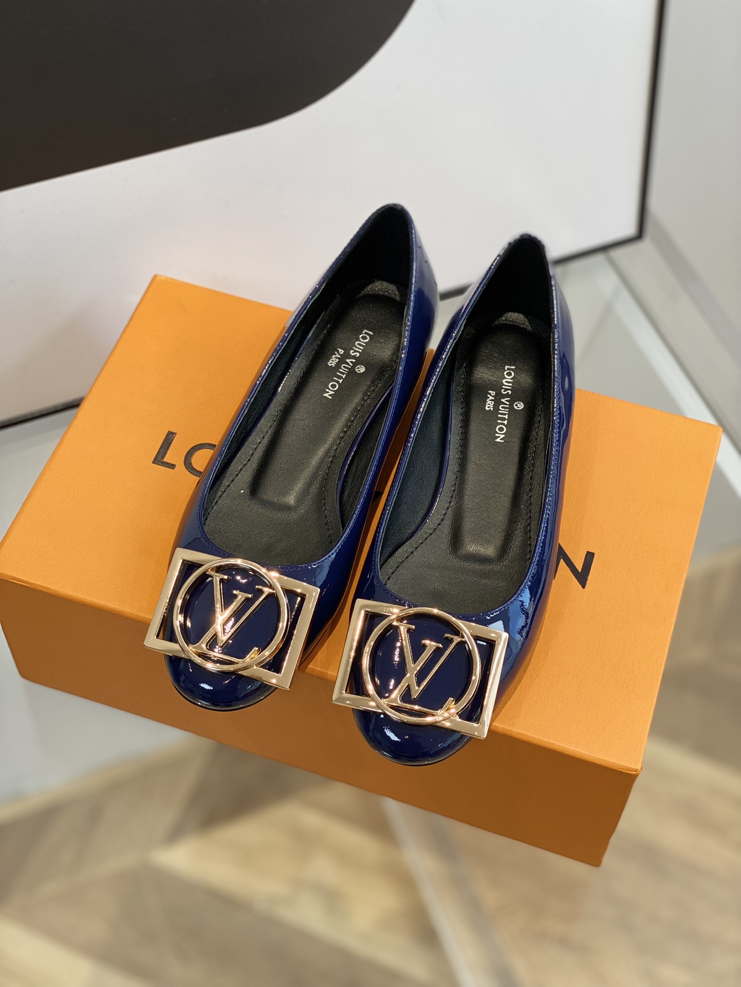 l0*is V*t0n pumps