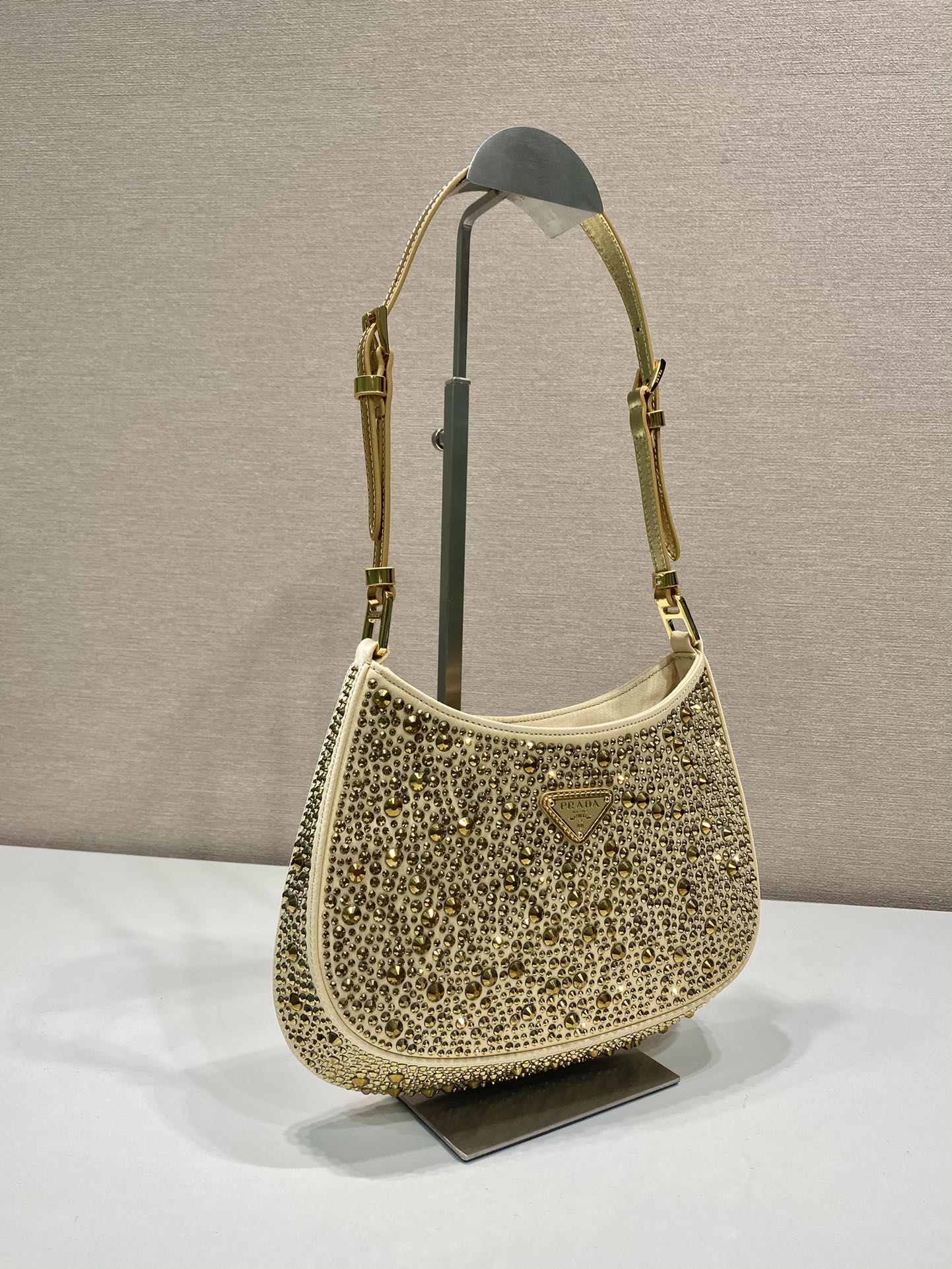 Pra*a cleo 1bc169 shoulder bag-22*18.5*4.5cm