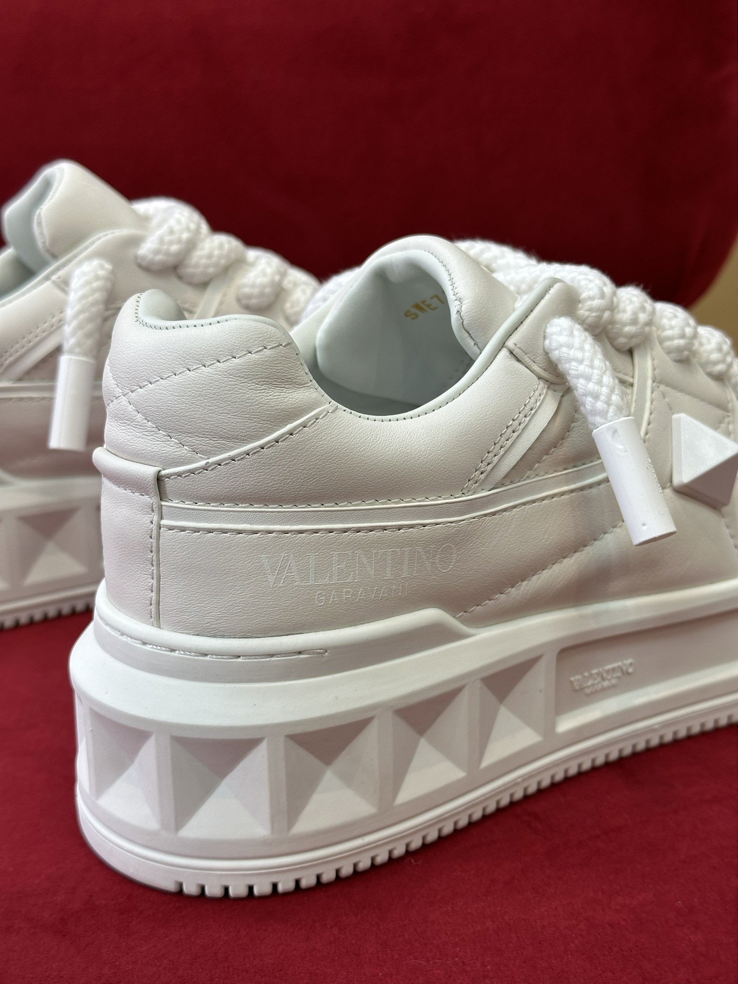 Va1e*ntin0 sneaker(eu35-45)