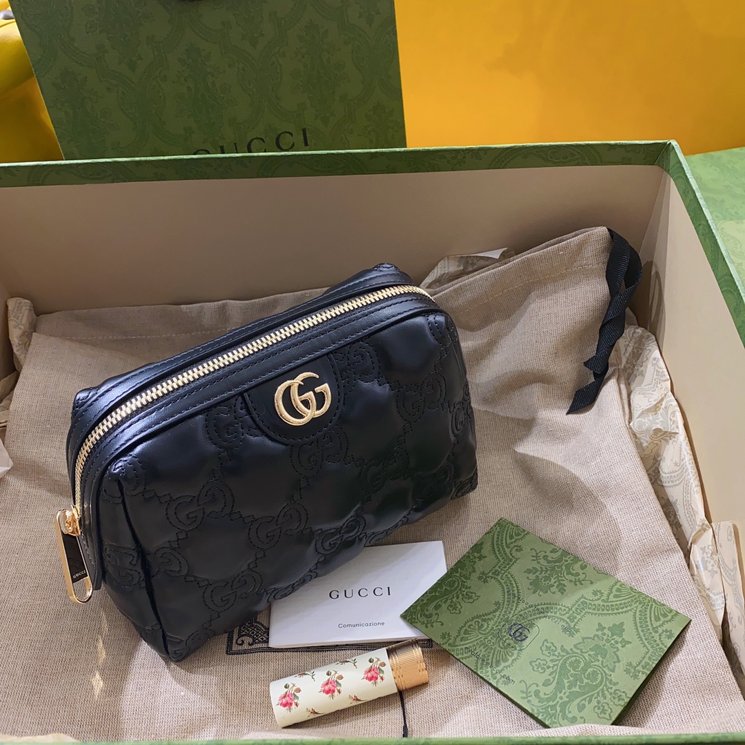 G*u*i gg matelassé cosmetic bag-16*12.5*9cm