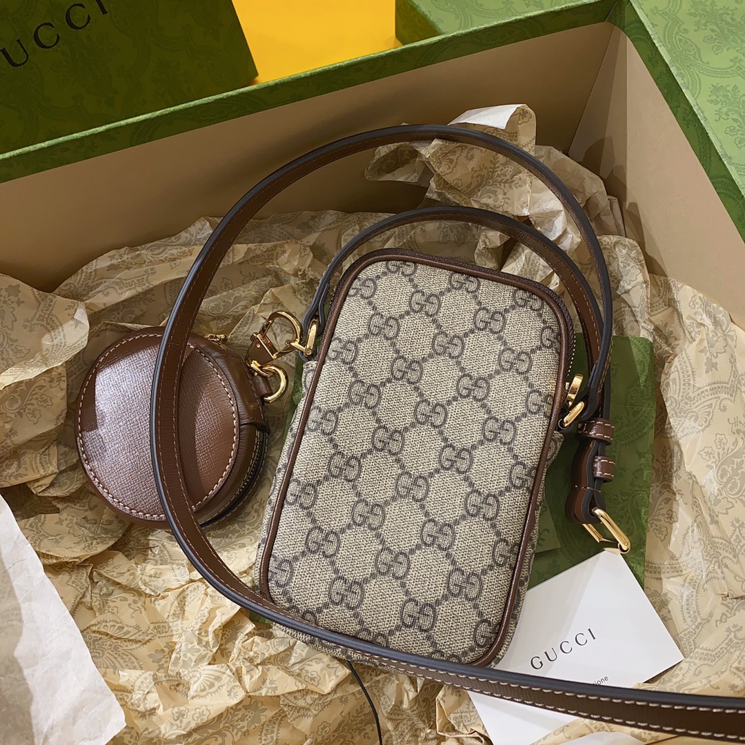 G*u*i interlocking double g phone bag-10.5*18*3cm