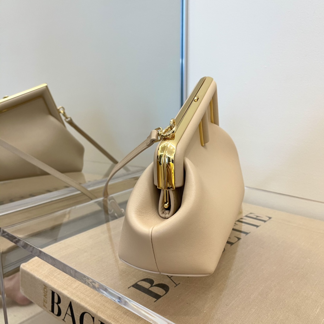 F**di first bag-26*18*9.cm