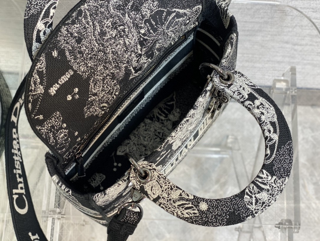 lady D*or handle bag-24cm