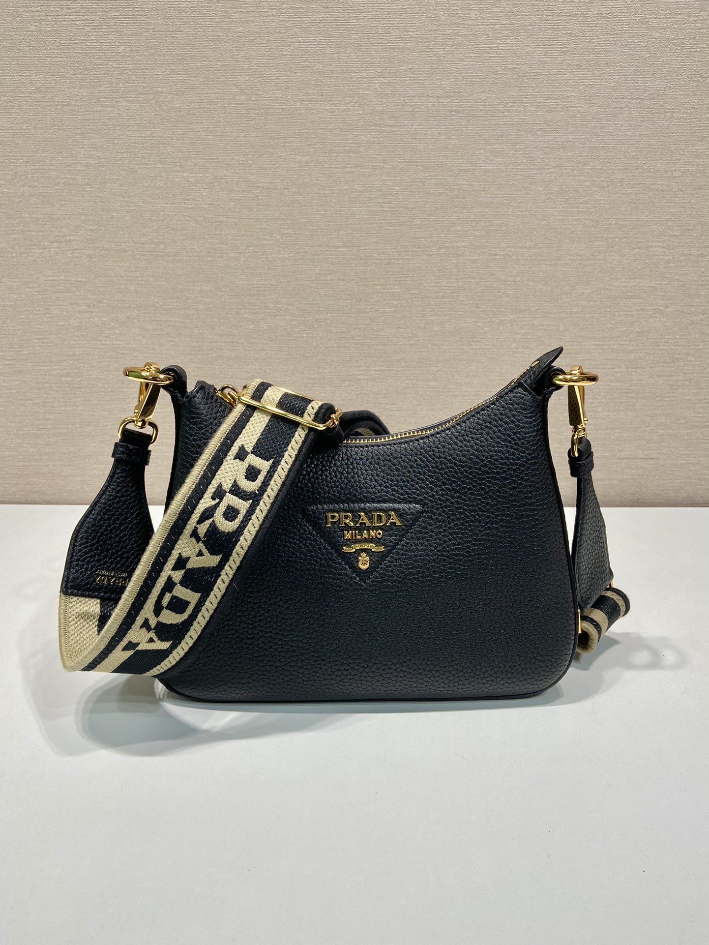 Pra*a 1bh193 tote-24*18*6cm