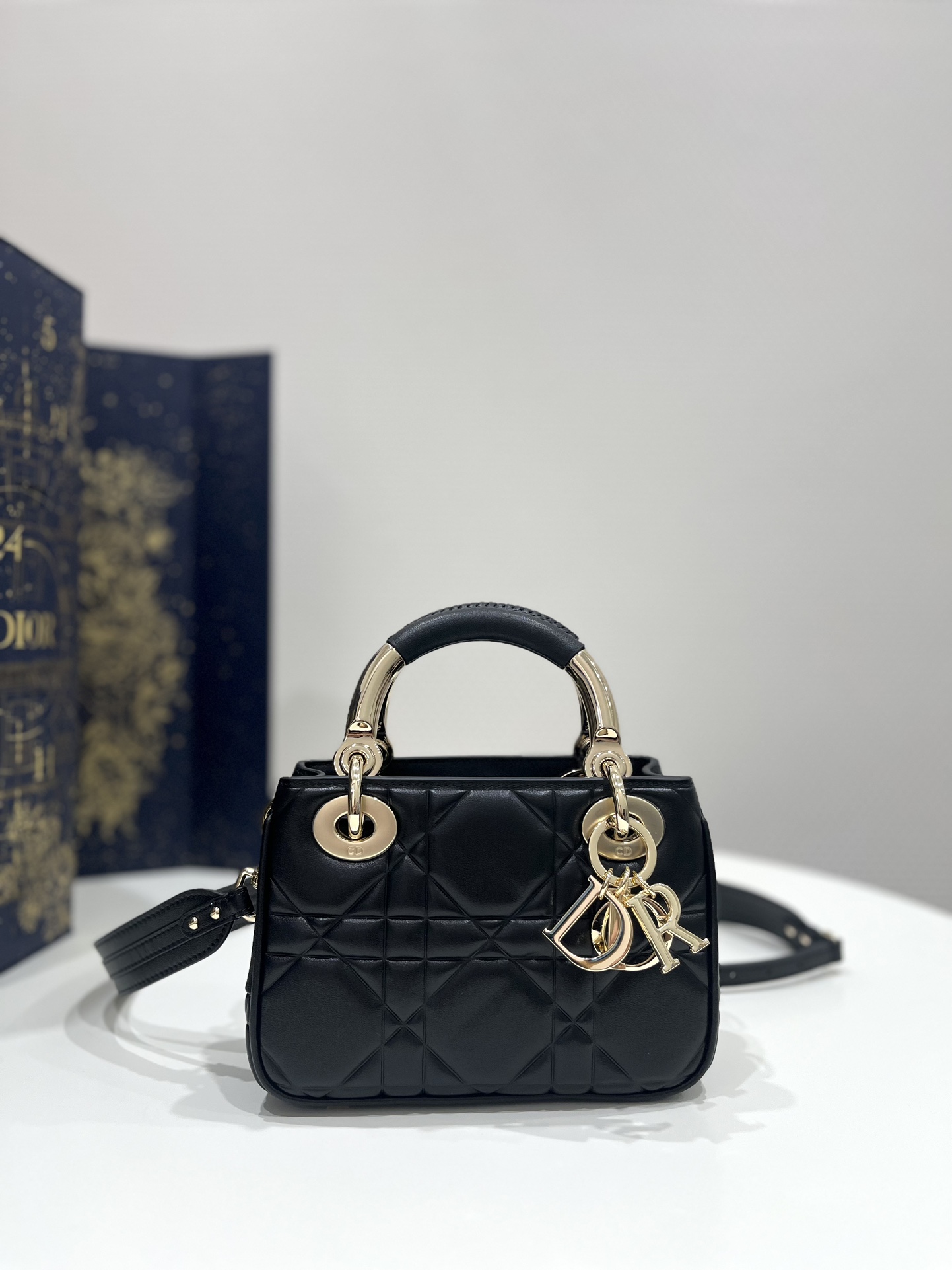D*or 95-22 top handbags-19*8*13cm