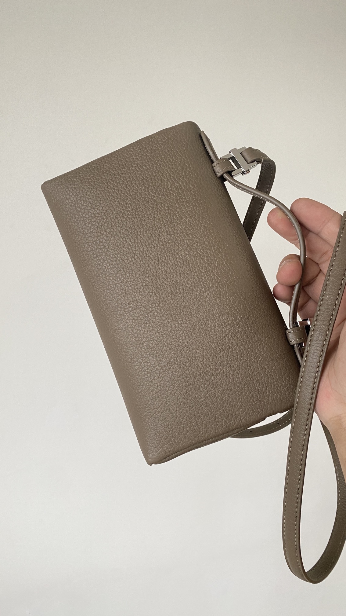 L**o p*ana bag-19cm