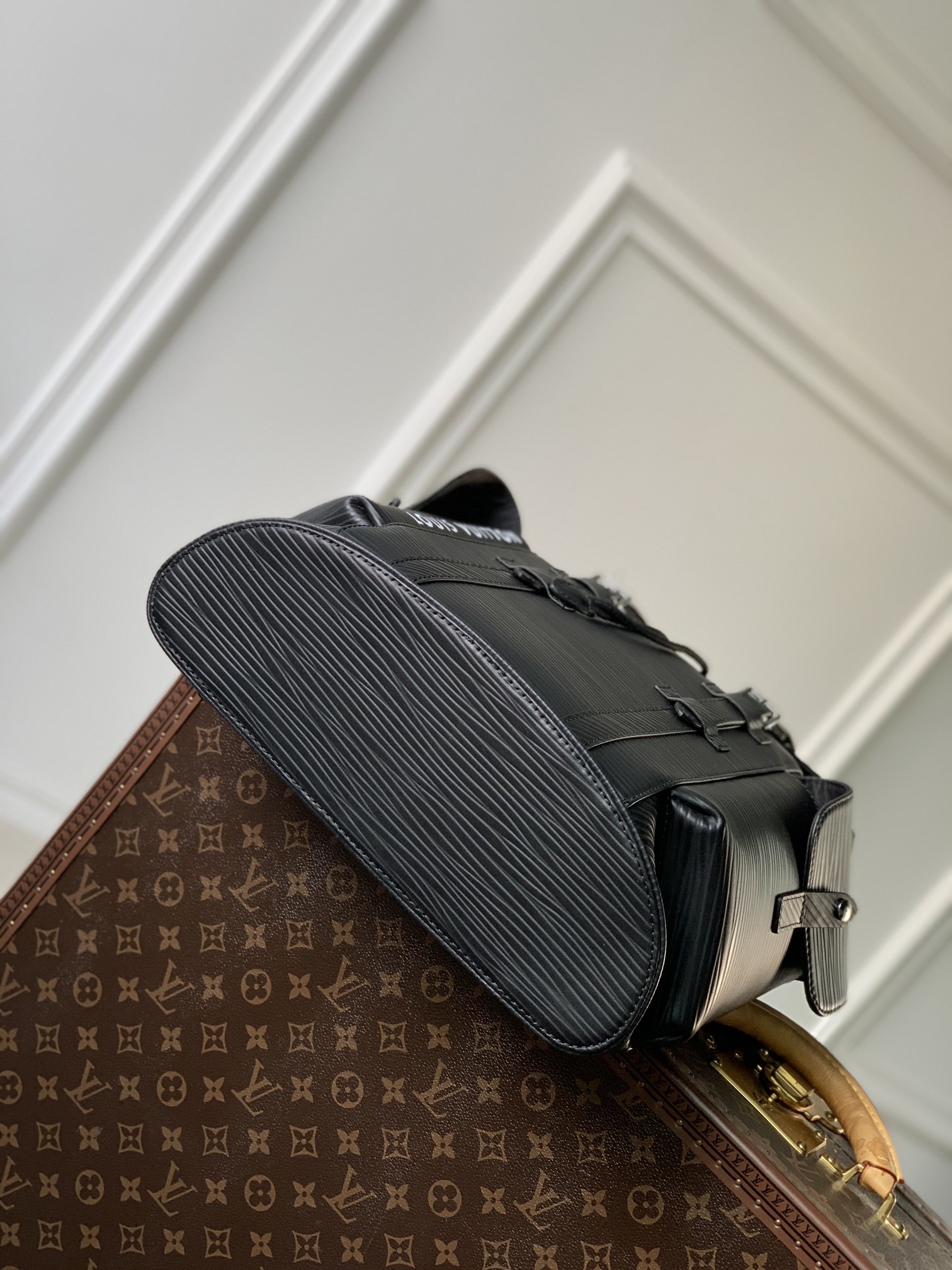 l0*is V*t0n x yk christopher backpack m21978-38*44*21cm