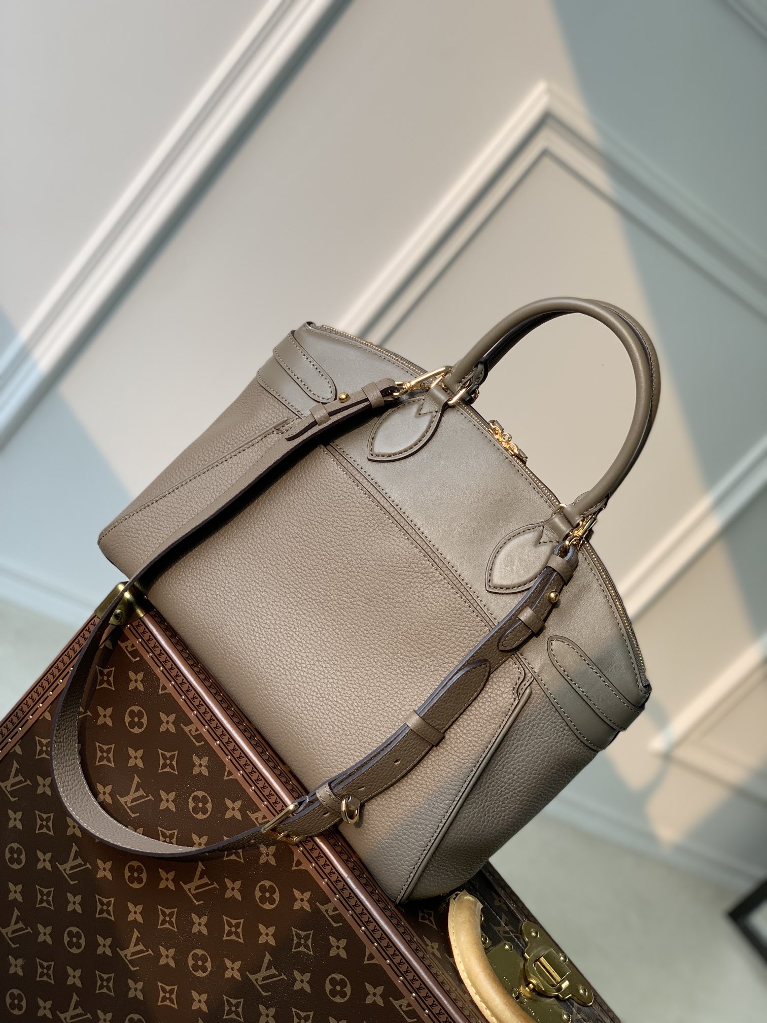l0*is V*t0n lock it tote mm-36×29×15cm