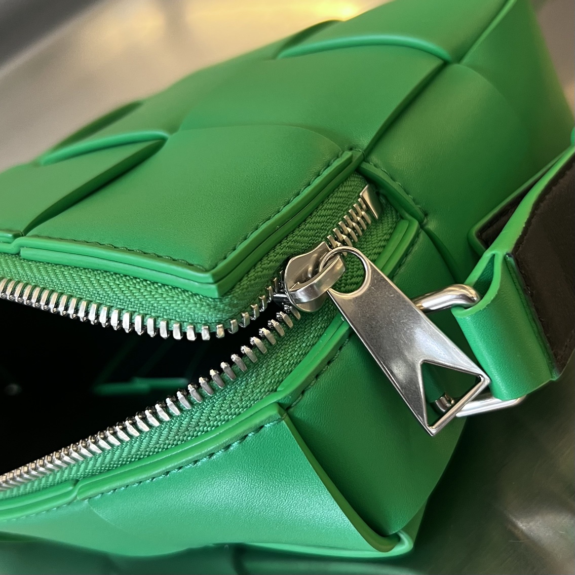b0tte*a Ven*ta camera bag-20x15x5cm