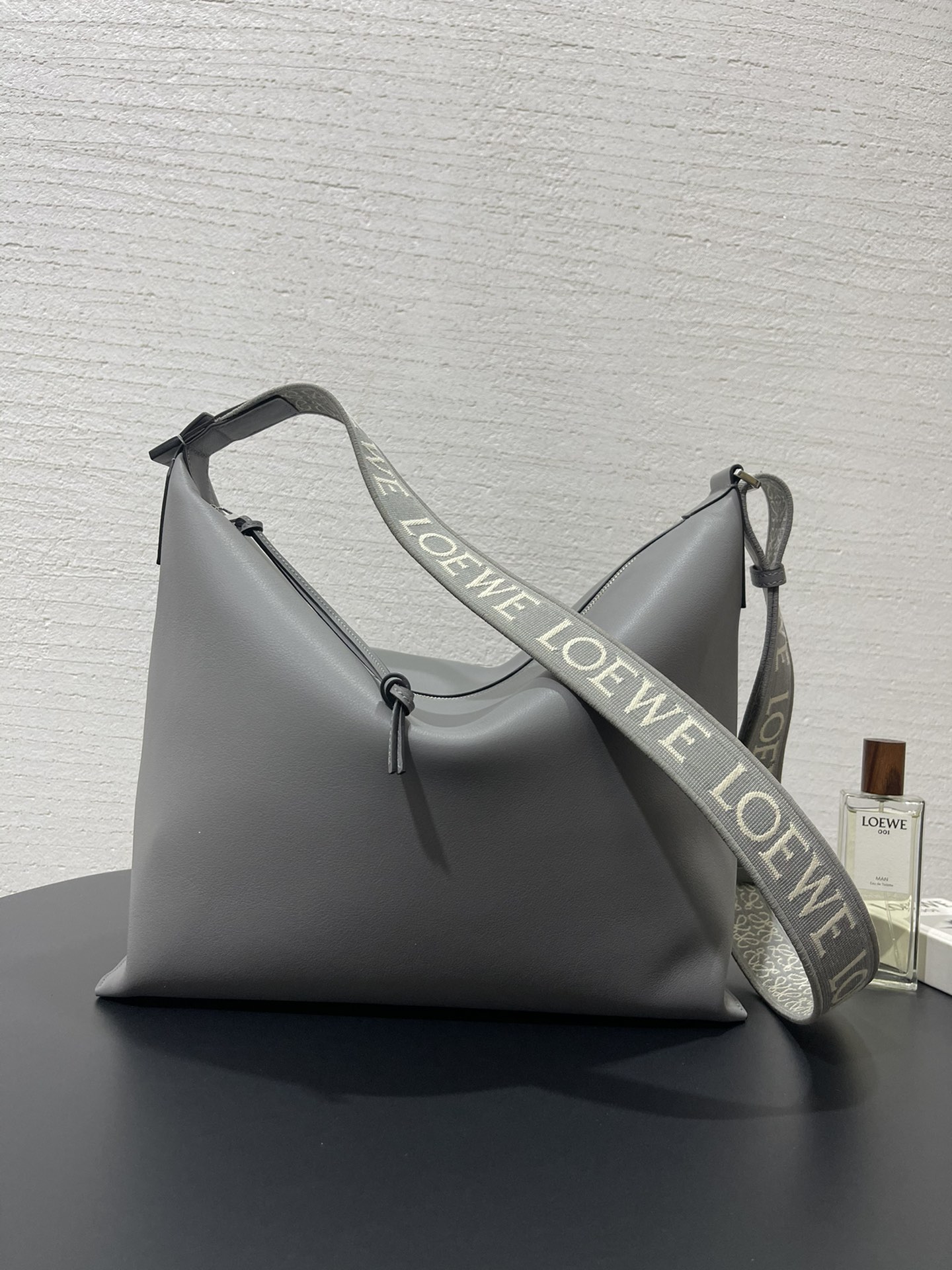 L0ew* cubi bag-43*29*13.5cm