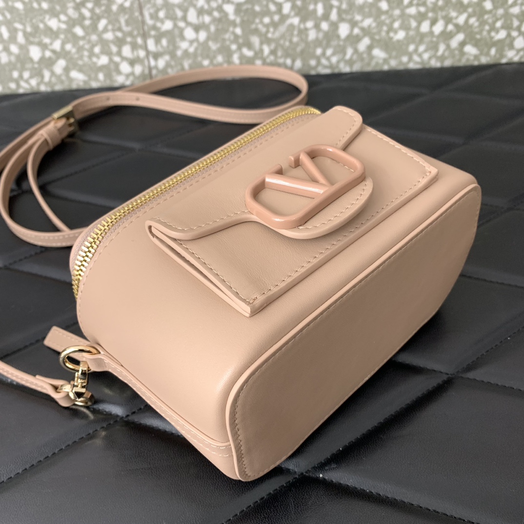 Va1e*ntin0 alentino garavani box bag-16.5*10*7.5cm