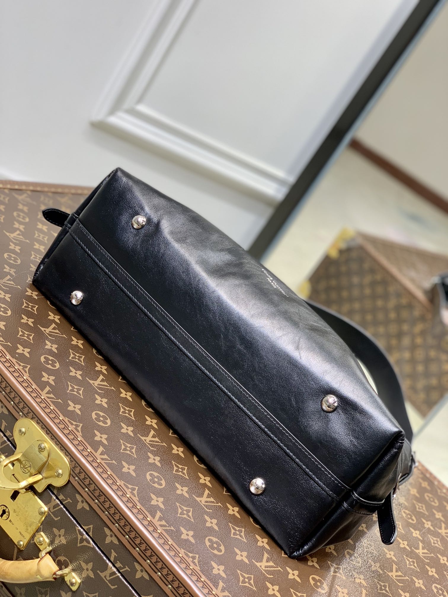 l0*is V*t0n carryall dark bag-m25143-39*30*15cm