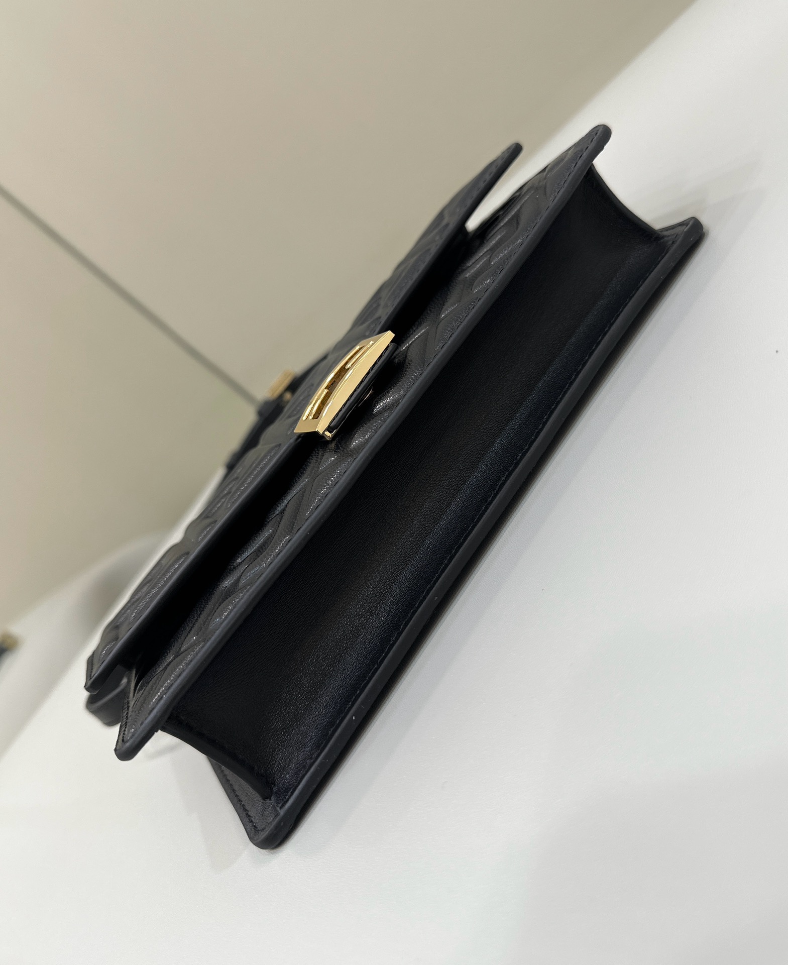 F**di baguette bag-21/5/11.5cm