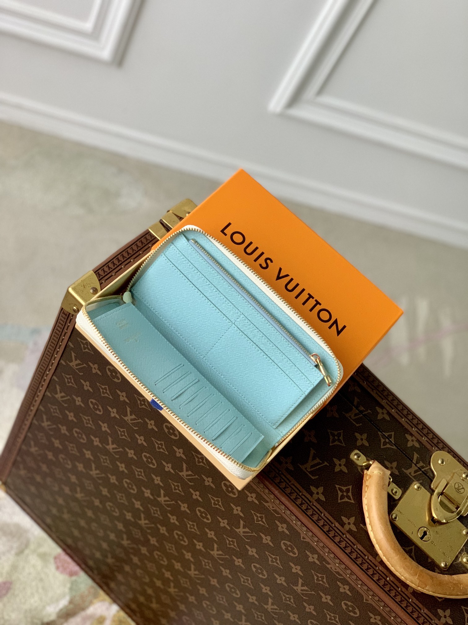 l0*is V*t0n zippy wallet n40675-10 x 20 x 2cm