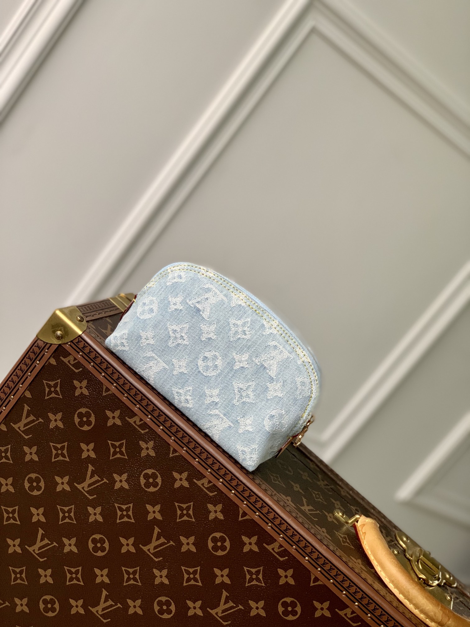 l0*is V*t0n pochette cosmétique-19 x 12 x 6cm