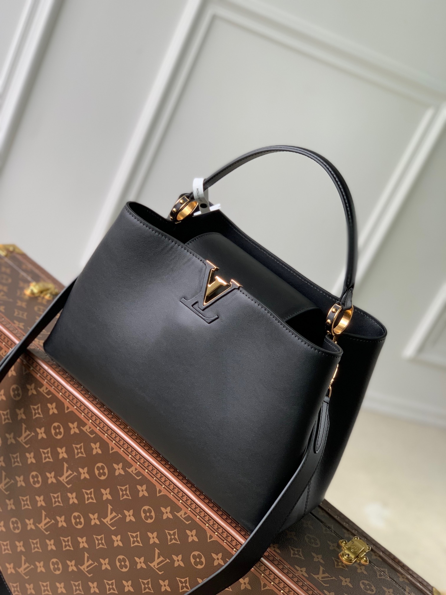 l0*is V*t0n capucines souple handlebag-38 x 23 x 16cm
