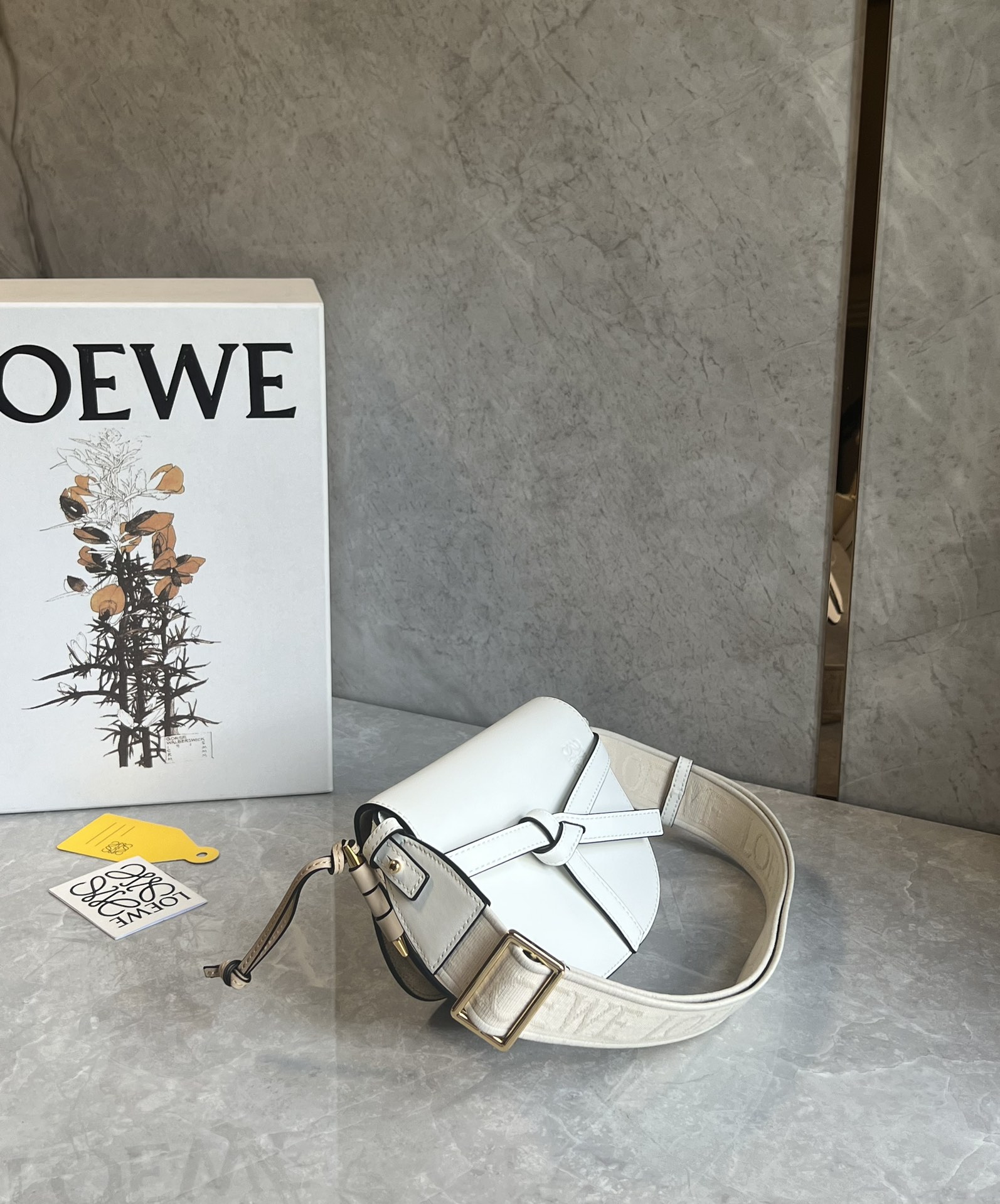 L0ew* mini puzzle gatedual bag-21*12.5*9cm