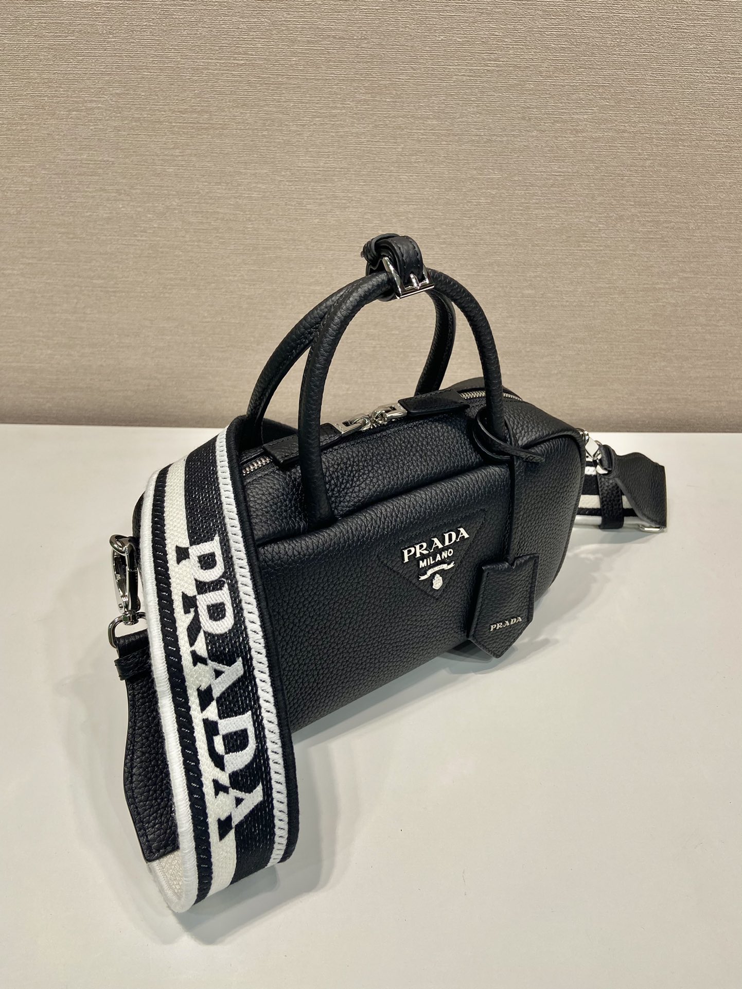 Pra*a top handbags-1bb102-24*12*8.5cm