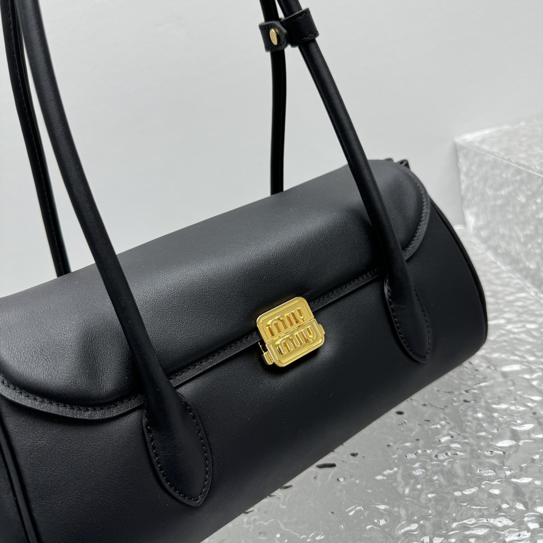M1um1u leather shoulder bag -28.5*8*17cm