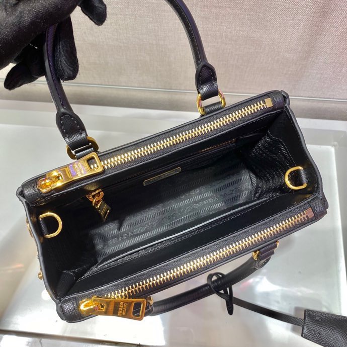 Pra*a borsa galleria small in saffiano 1ba906-20*15*9.5cm