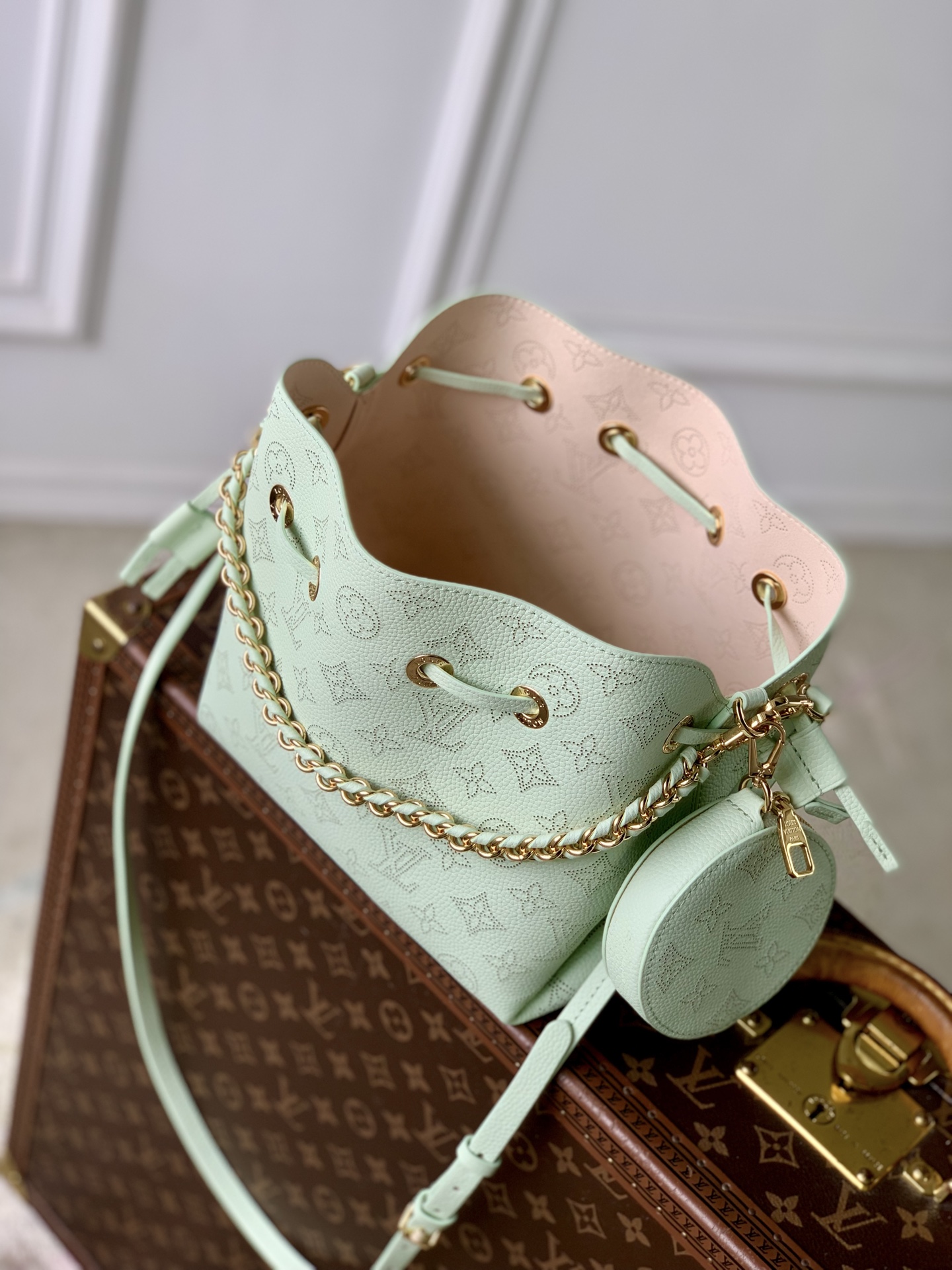 L0vis Vvtt0n Mahina Monogram-M24255-22 x 14 x 19CM
