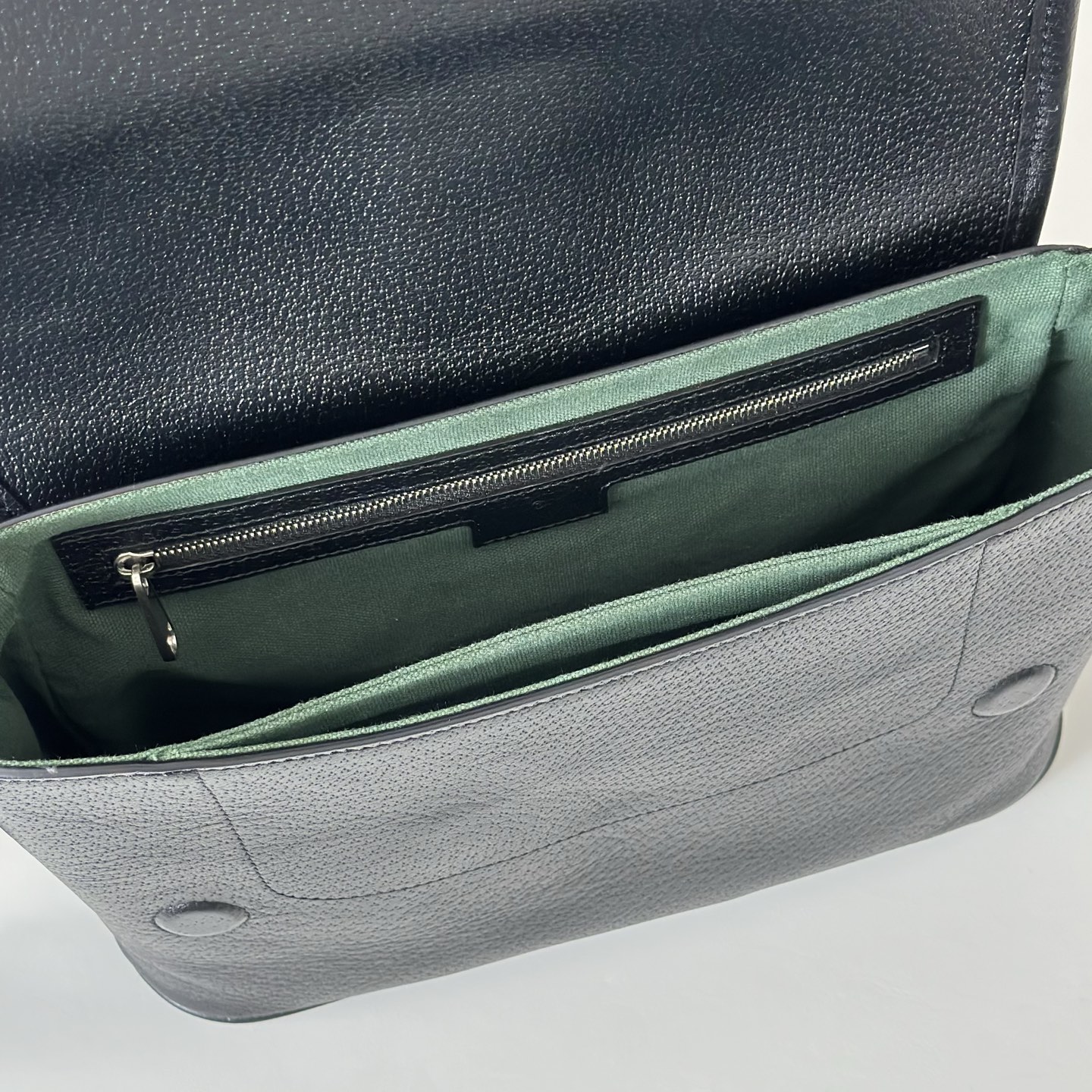 Gv*c*i Ophidia Medium Messenger Bag In Black Soft Leather-29.5*20*8CM