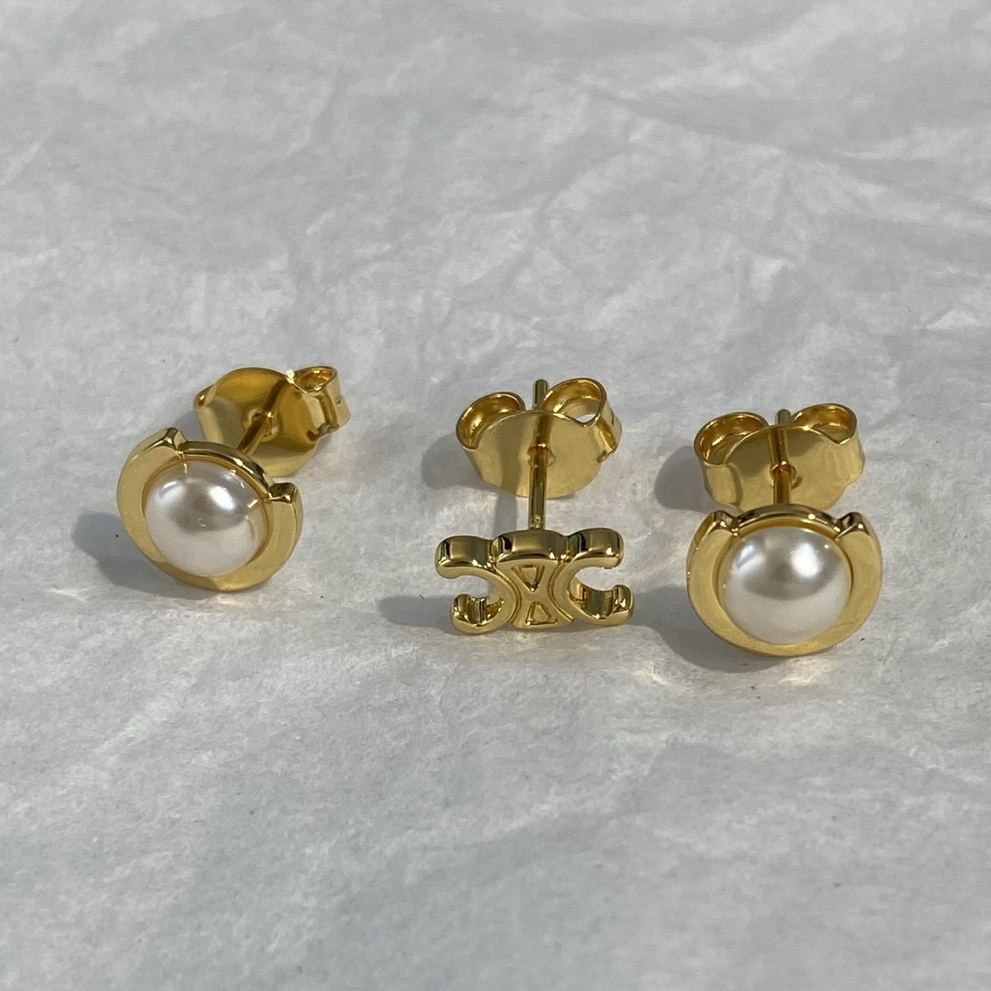 Celin*l Earring