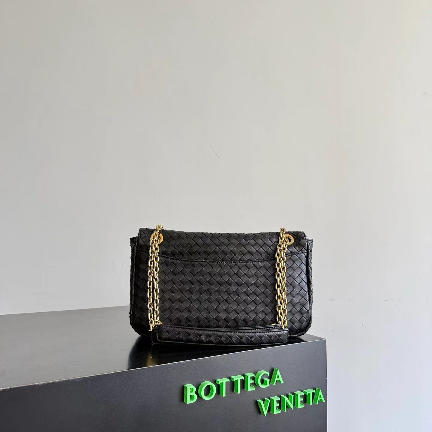 B0tt*ga Ven*ta Madison Intrecciato Leather Shoulder Bag-27*16*6CM