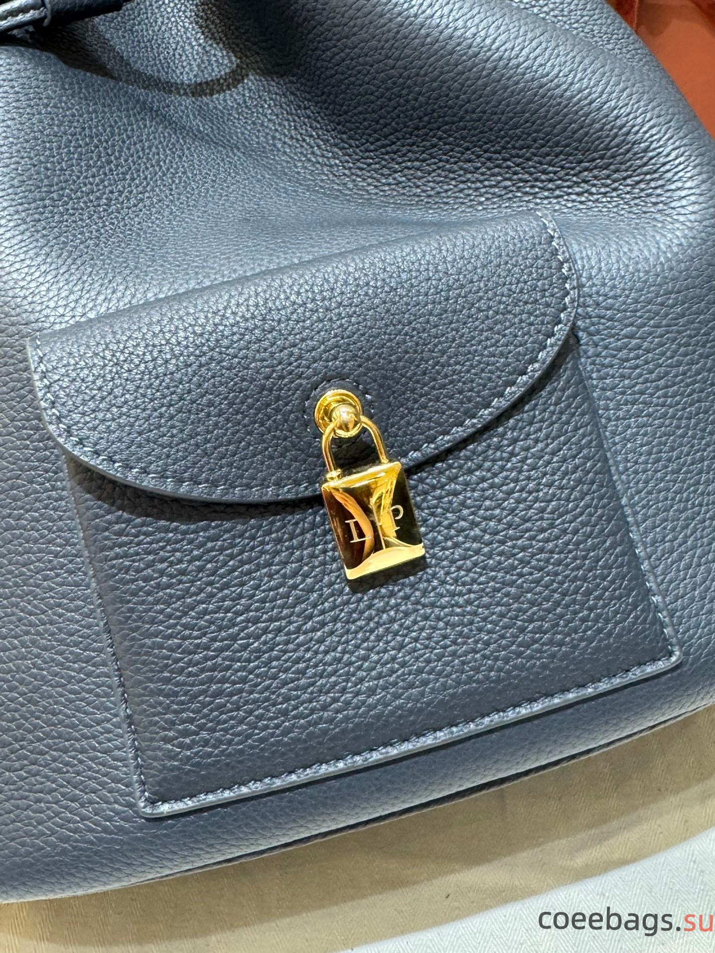 L0r0 P1ana Extra Drawstring L27 Backpack-25x 27x14CM