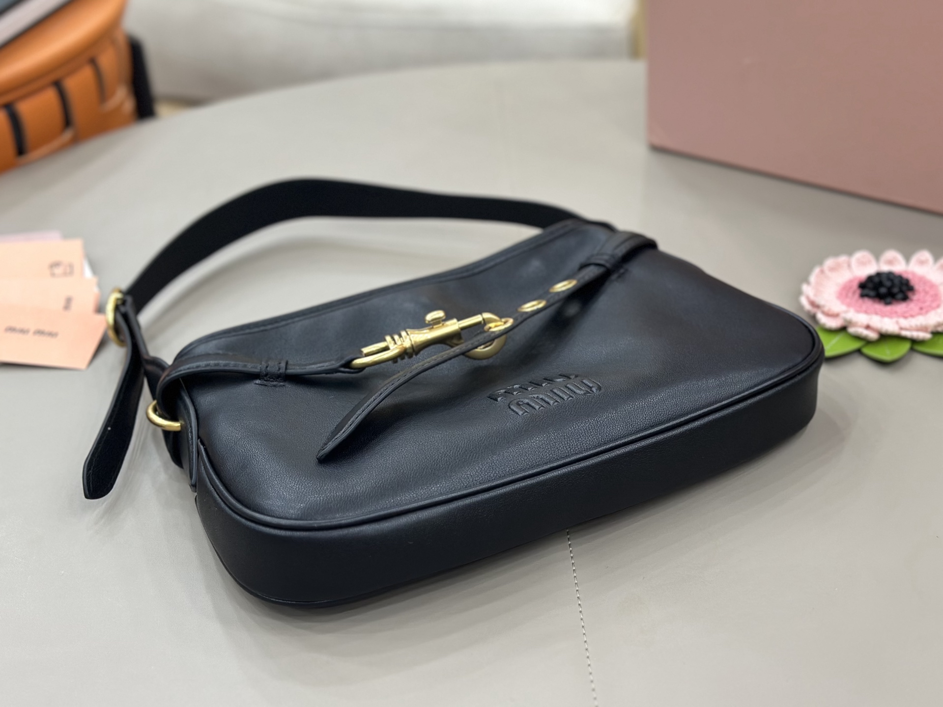 Miu Miu Leather Strap Buckle Shoulder Bag-30*18.5*4.5CM